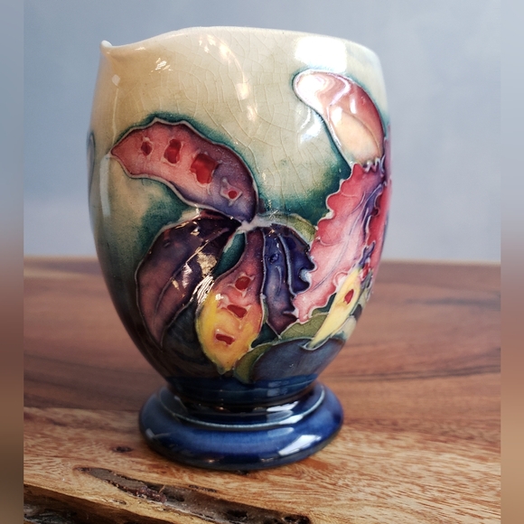 WILLIAM MOORCROFT SMALL JUG POTTERY, 1930'S ENGLAND - Picture 3 of 10